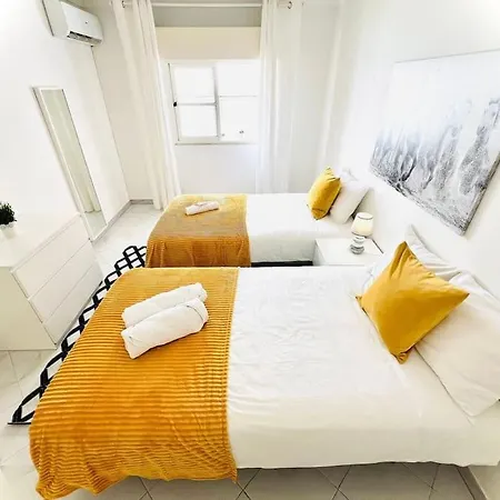High Standard Flat, Next To All Attractions Apartment Albufeira